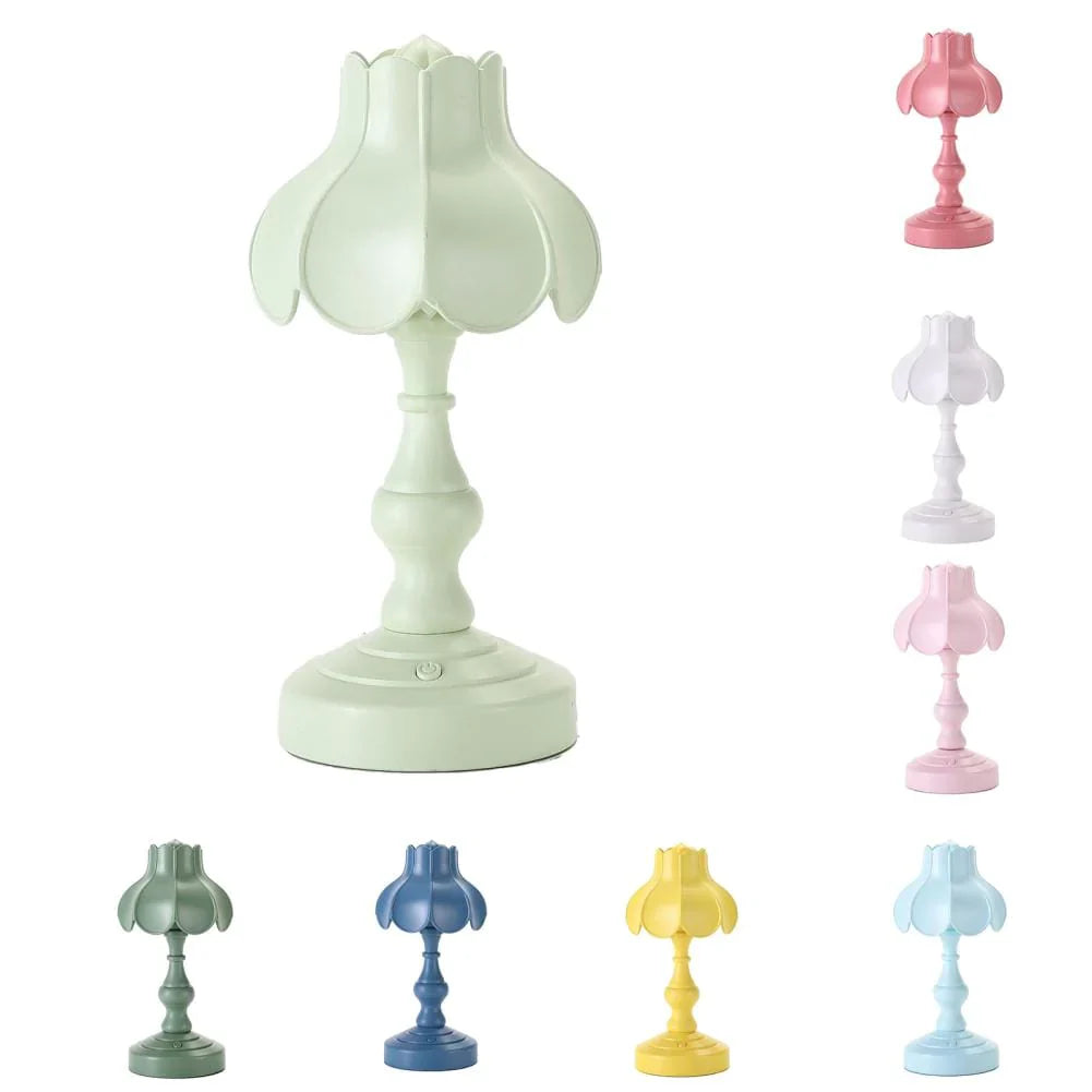 Lotus-shaped LED Mini Retro Light | Stornfield