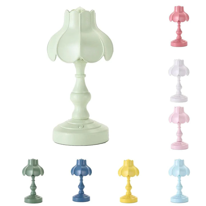 Lotus-shaped LED Mini Retro Light | Stornfield