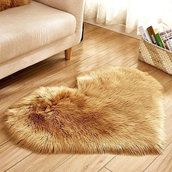 Love Heart Shaped Faux Sheepskin Fur Rug | Stornfield