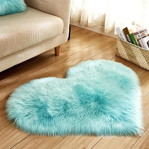 Love Heart Shaped Faux Sheepskin Fur Rug | Stornfield