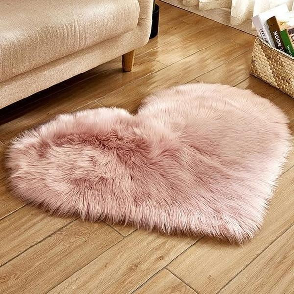 Love Heart Shaped Faux Sheepskin Fur Rug | Stornfield
