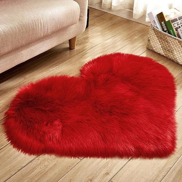 Love Heart Shaped Faux Sheepskin Fur Rug | Stornfield