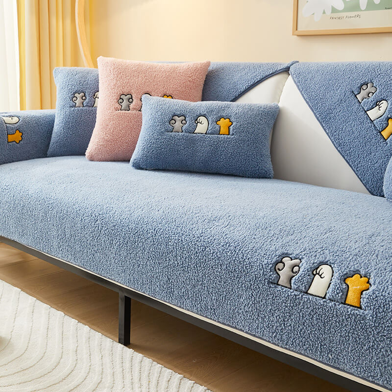 Lovely Cat's Paw Sherpa Fleece Anti-Slip Couch Cover | Stornfield