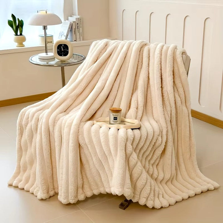 Luxurious Faux-Rabbit-Fur Throw Blanket for Ultimate Comfort | Stornfield