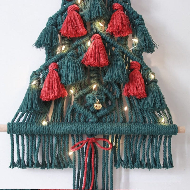 Macrame Red and Green Christmas Tree Wall Hanging Stornfield