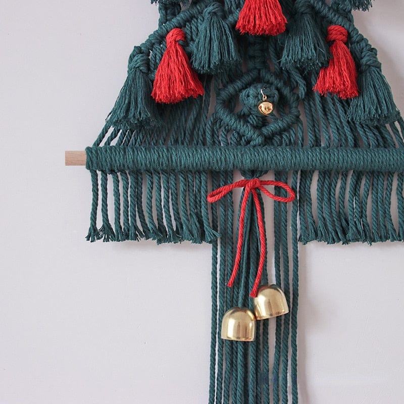 Macrame Red and Green Christmas Tree Wall Hanging Stornfield