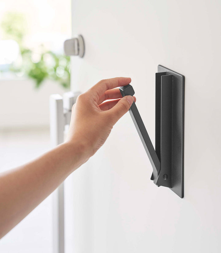 Stornfield | Foldable Magnetic Hook - Steel