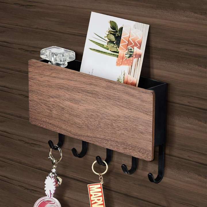 Stylish wall key holder made of wood – Space-saving storage solution | Stornfield