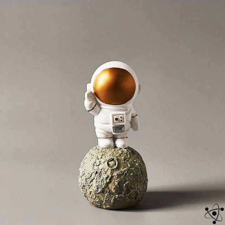 Stornfield | Meteor Astronaut Figurine