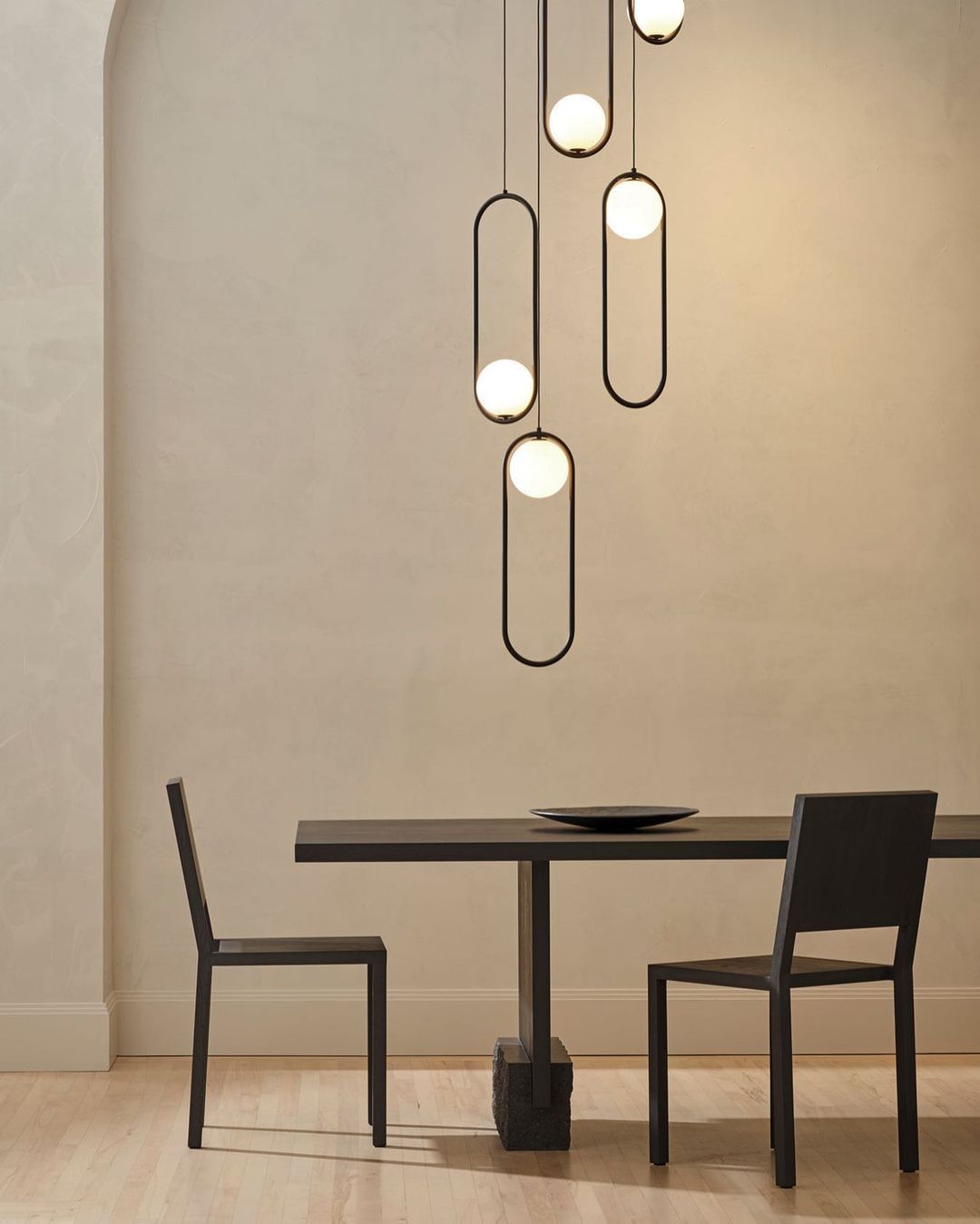 Modern and Elegant Pendant Light - Stylish Hanging Lamp for Indoor Lighting | Stornfield