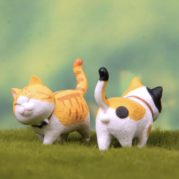 Mini Strolling Cat Figurines | Stornfield