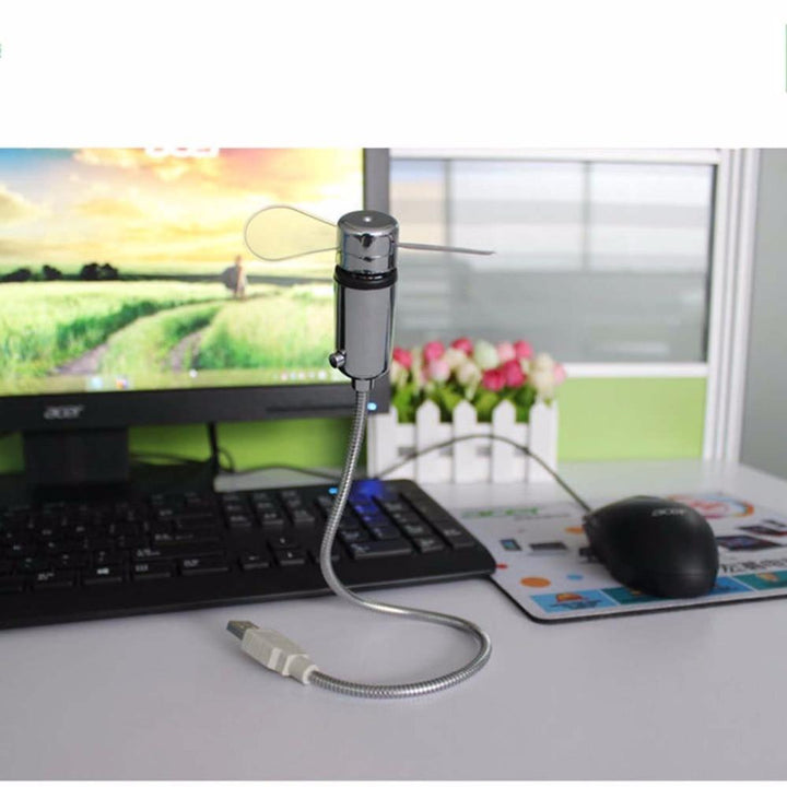Mini USB Clock Fan | Stornfield
