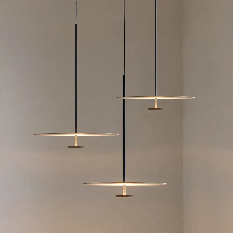 Modern ElegantArc LED Ring Pendant Lamp - Minimalist Design for Living Room & Dining Room | Stornfield