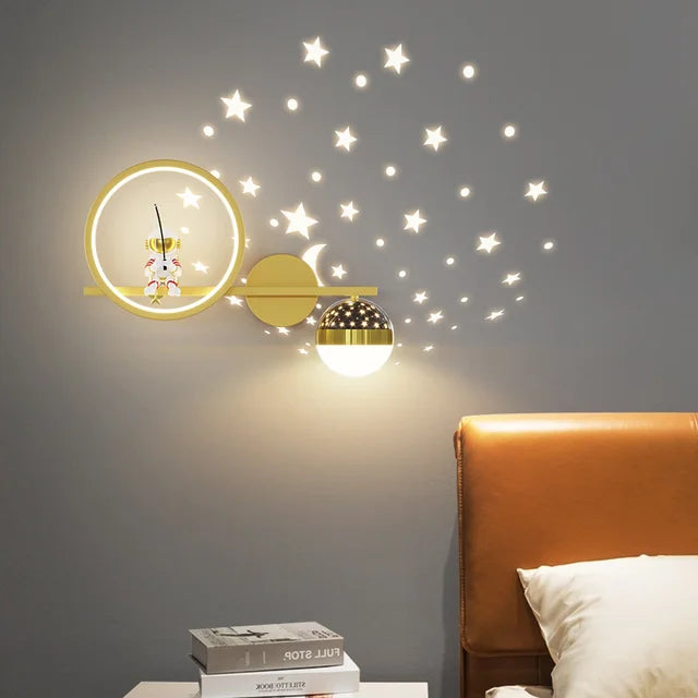 LittleBeam | Modern Children's Wall Lamp - Soft Lighting and Child-Friendly Design | Stornfield