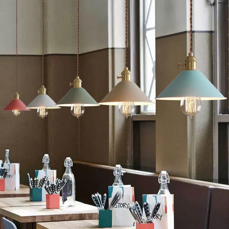 Modern creative chandelier in vintage style – pendant lamp for dining room & café | Stornfield