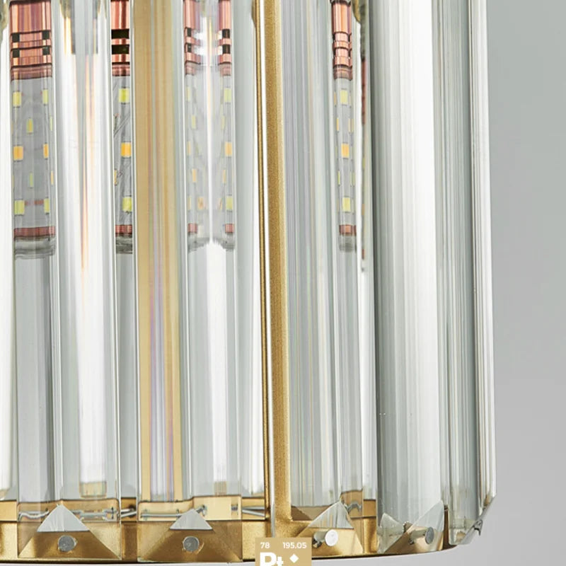 Elegant crystal pendant lamp – luxury lighting for dining room and living room | Stornfield