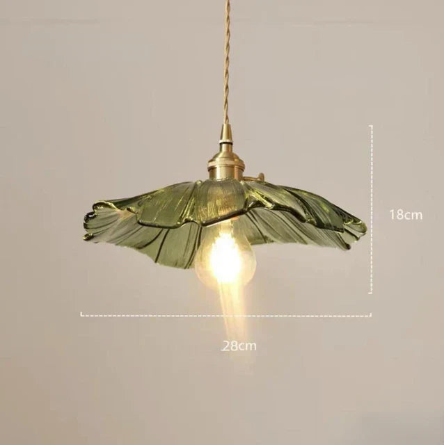 FloraGlimmer - Modern Flower-Shaped Pendant Lamp | Glass Design | LED Lighting for Living Room and Dining Room | Stornfield