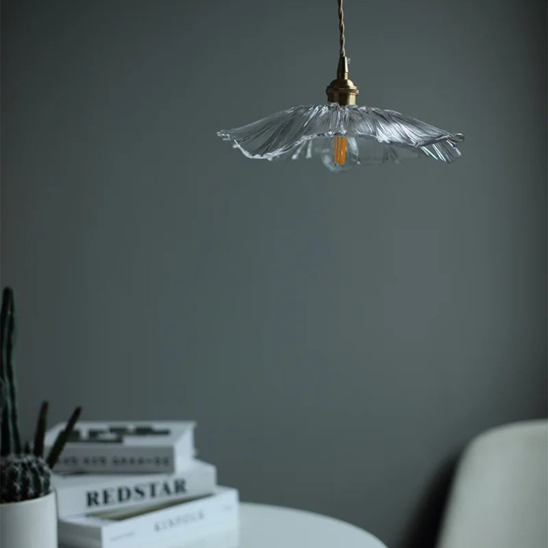 FloraGlimmer - Modern Flower-Shaped Pendant Lamp | Glass Design | LED Lighting for Living Room and Dining Room | Stornfield