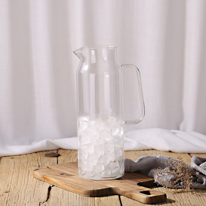 Modern Glass Water Pitcher – Heat-Resistant Jug with Stainless Steel Lid | Stornfield