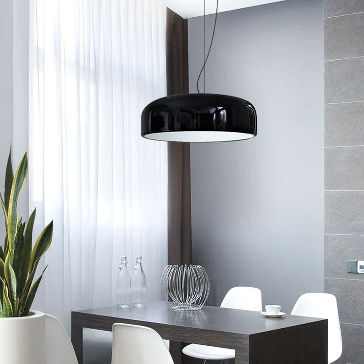 Modern drop-shaped pendant light, designer LED hanging lamp for dining room & kitchen | Stornfield