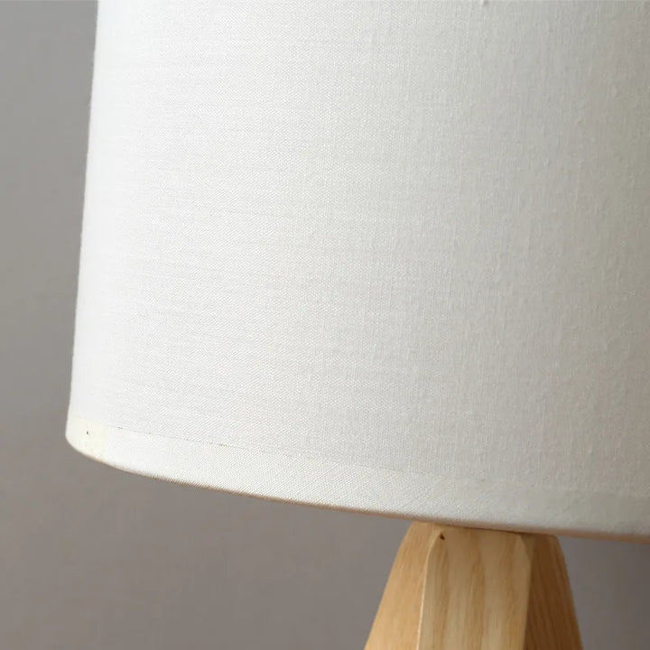 Stornfield | LumiHout – Modern Wooden Table Lamp with Warm Natural Elegance