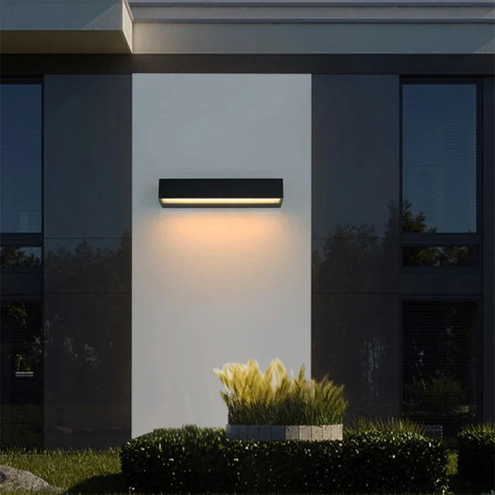 Modern LED wall light for outdoor use - weatherproof, energy-saving, ideal for garden and terrace | Stornfield