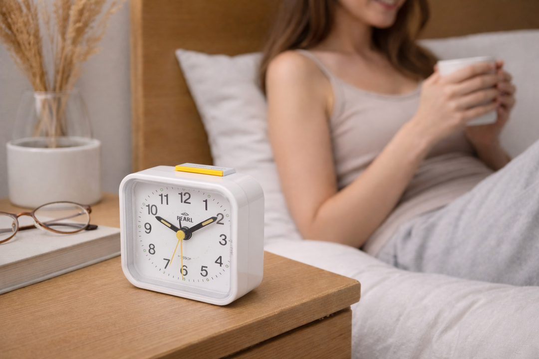 Stornfield | Silent & Peaceful Alarm Clock – Non-Ticking, Gentle Wake-Up Light, Snooze Function