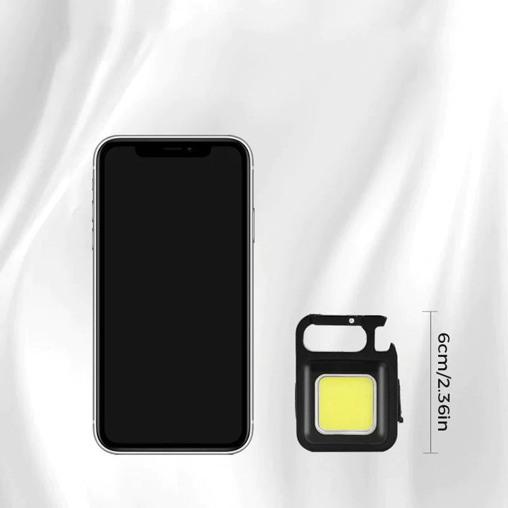 Multifunctional Keychain Emergency Light | Stornfield