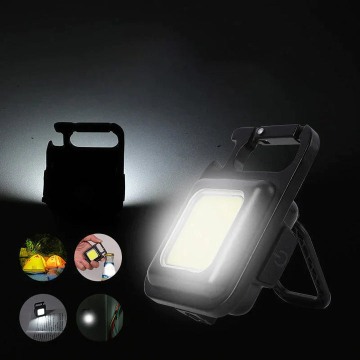 Multifunctional Keychain Emergency Light | Stornfield