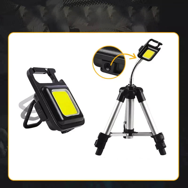 Multifunctional Keychain Emergency Light | Stornfield