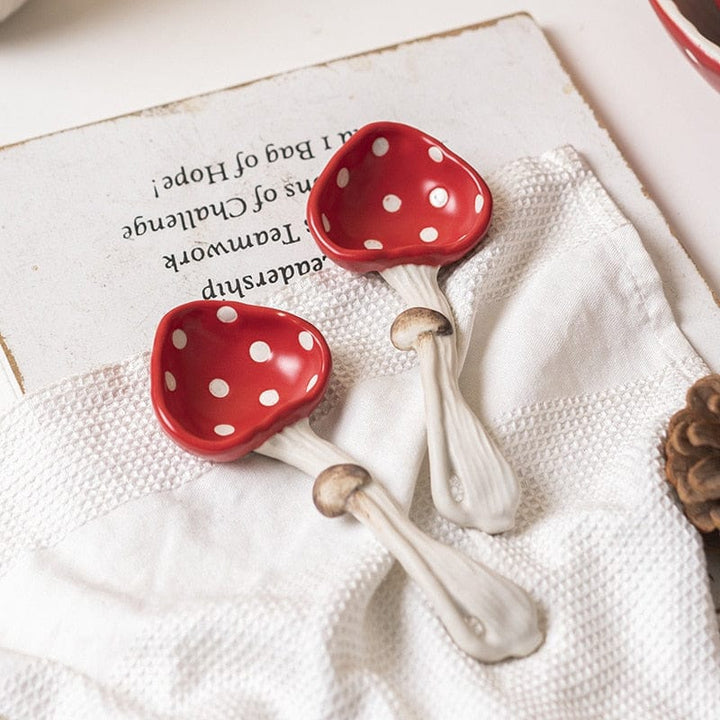Stornfield mushroom-shaped plate