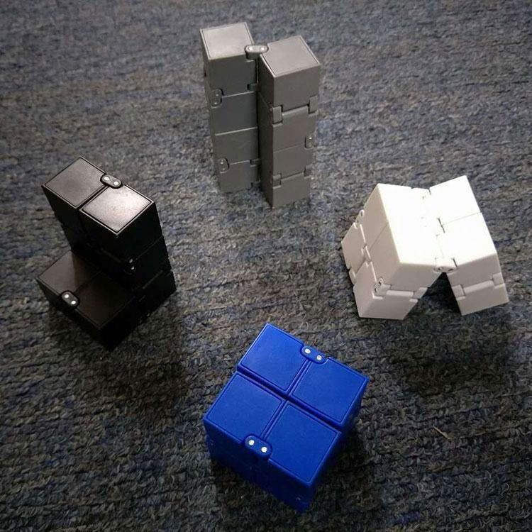 Infinity Cube | Stornfield
