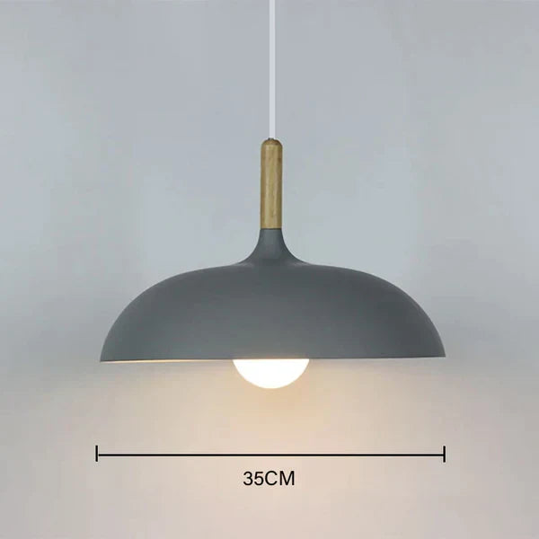 Modern Scandinavian LED pendant light – Pendant light made of oak for living room, kitchen, and dining room | Stornfield