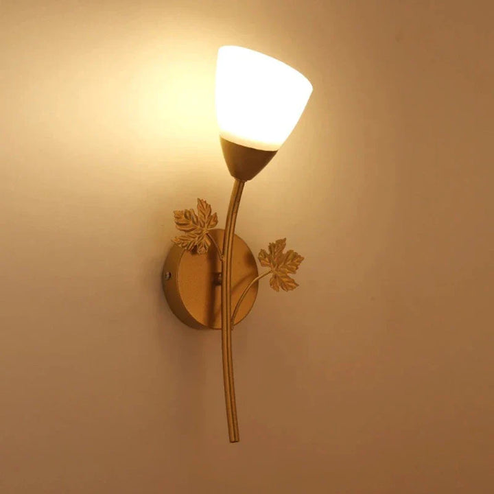 Requirements wall lamp in vintage style with leaf motif – LED lamp for hallway & living room | Stornfield