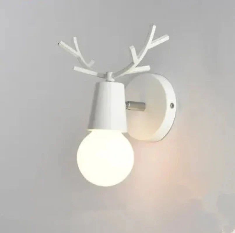 Modern Antler Wall Lamp – Wood and Metal LED Light for Children's Room & Living Room | Stornfield