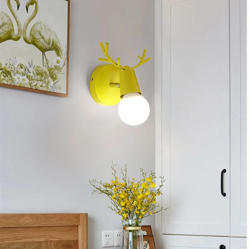 Modern Antler Wall Lamp – Wood and Metal LED Light for Children's Room & Living Room | Stornfield