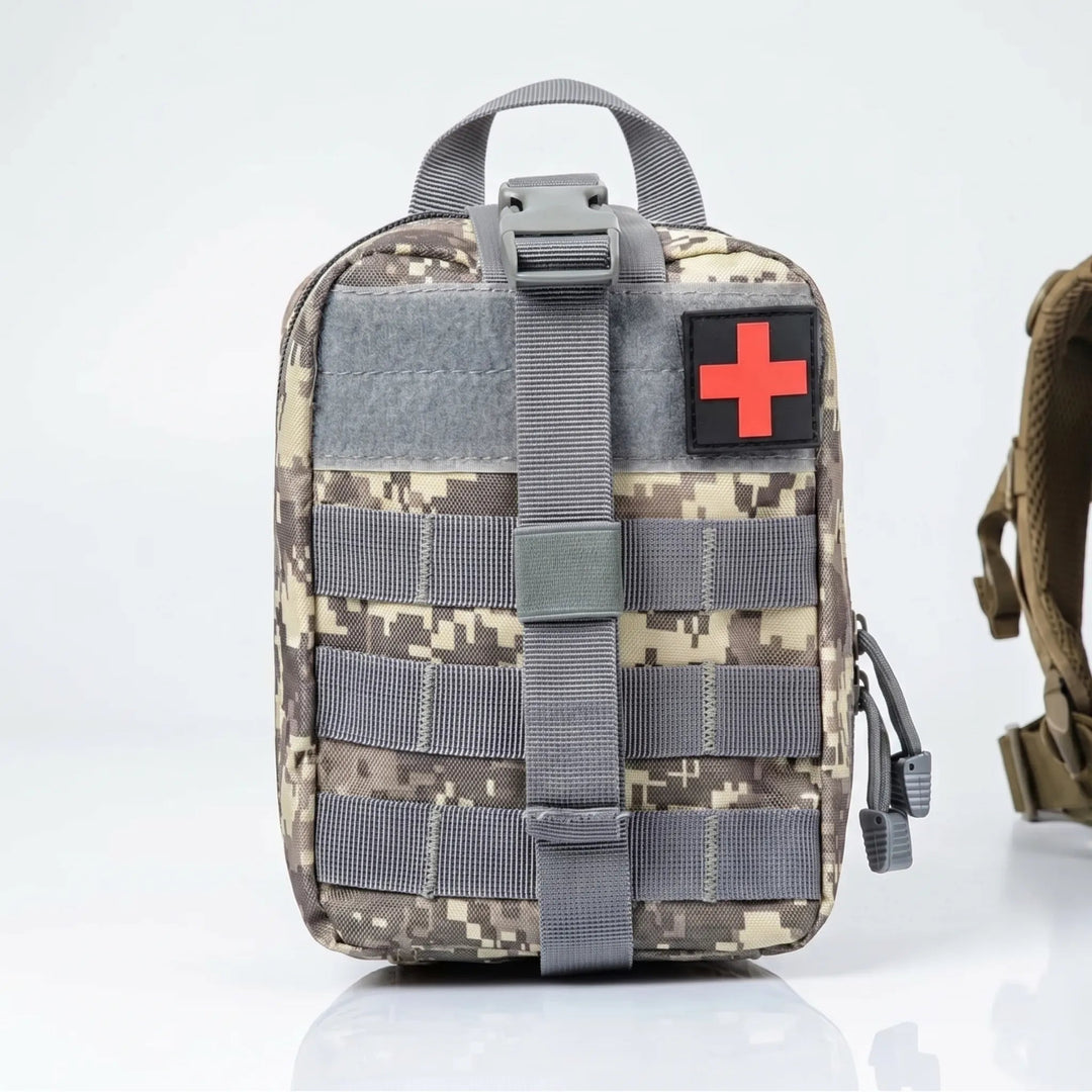Outdoor bag with MOLLE attachment | Stornfield