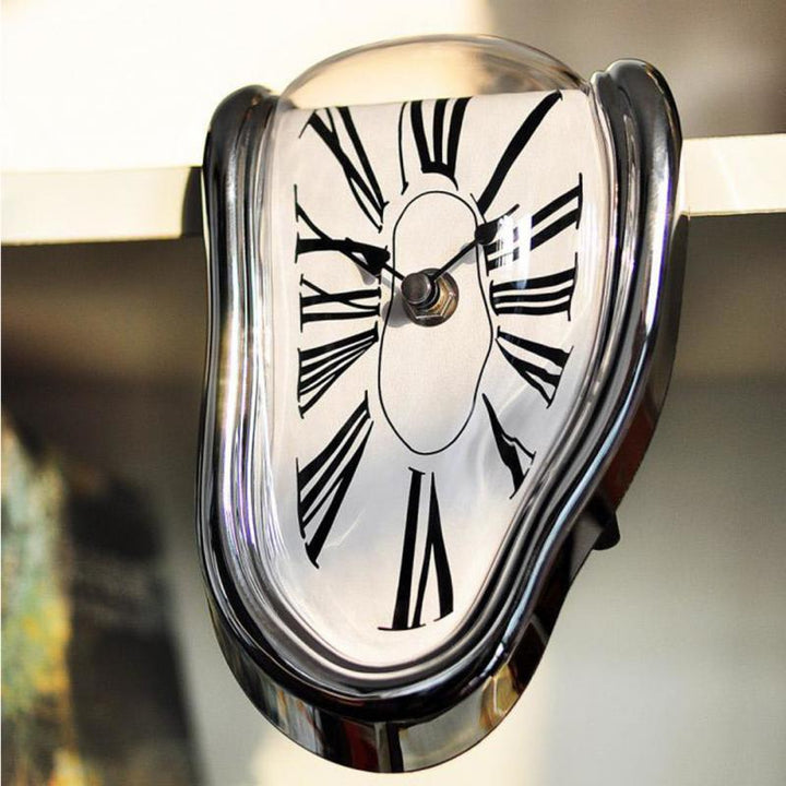 Distorted Melting Clock | Stornfield
