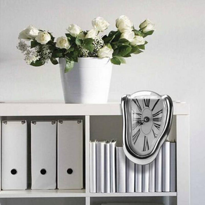 Distorted Melting Clock | Stornfield