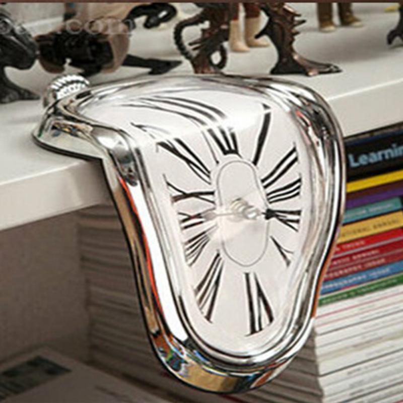 Distorted Melting Clock | Stornfield
