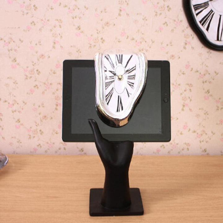 Distorted Melting Clock | Stornfield