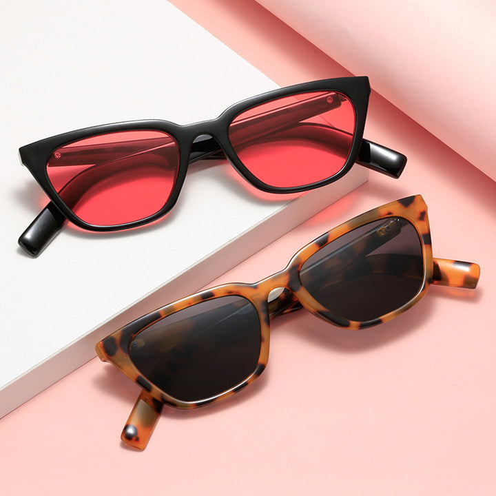 Ladies' corrective glasses in fashionable cat-eye style Stornfield