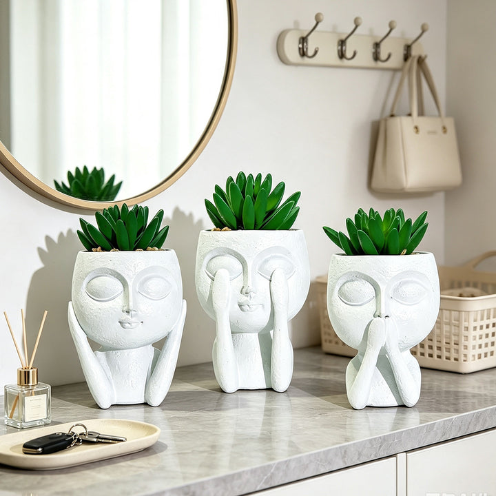 Plant pot with face motif Stornfield