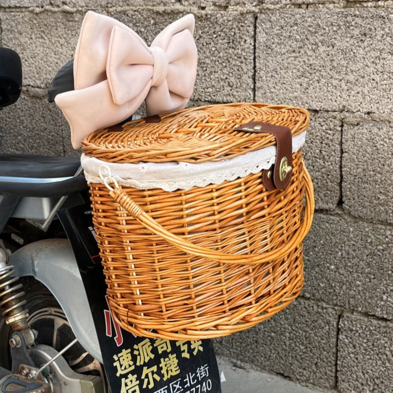 woven rattan bicycle front basket with quick-release mounting system Stornfield