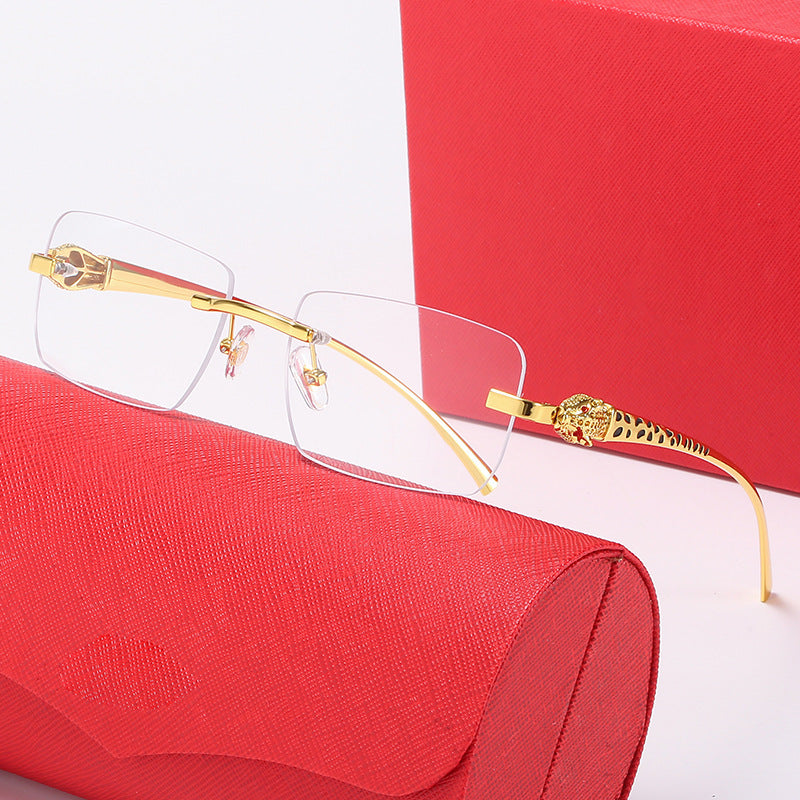 Women Square Sunglasses in Elegant Style Stornfield