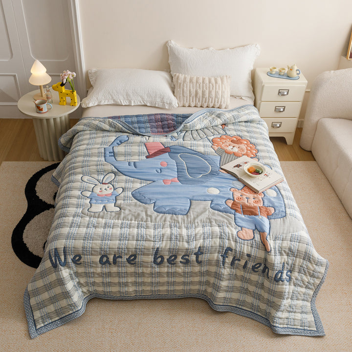 Quilted Cotton Bedding Comforter with Appliqué Bears