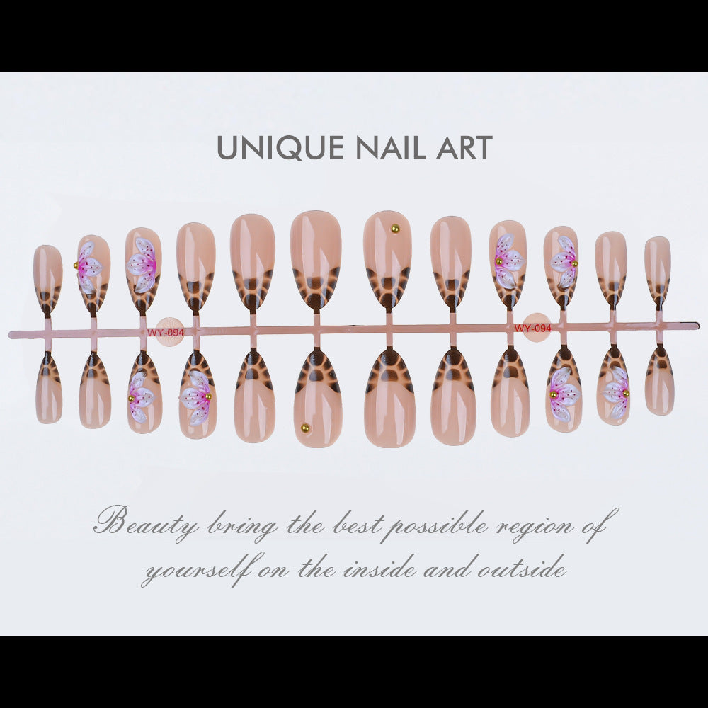 Press-On Nail Art Set Stornfield