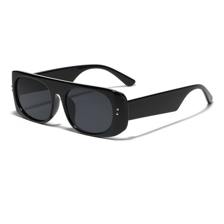 Women’s fashion sunglasses with transparent and geometric frame Stornfield