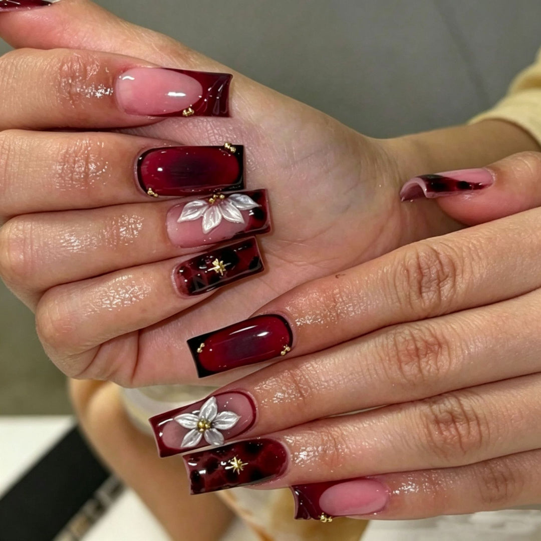Artistic Patterned Press-On Nail Extensions Stornfield