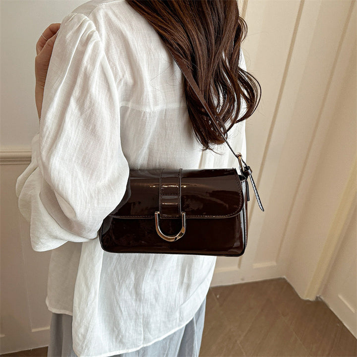 Elegant Patent Leather Shoulder Bag